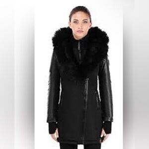 RUDSAK Grace Puffer Jacket - Black & Blue Size US M